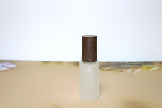 Botella de vidrio congelado con dispensador de bomba de loción Emulsión recargable Botellas de crema cosmética